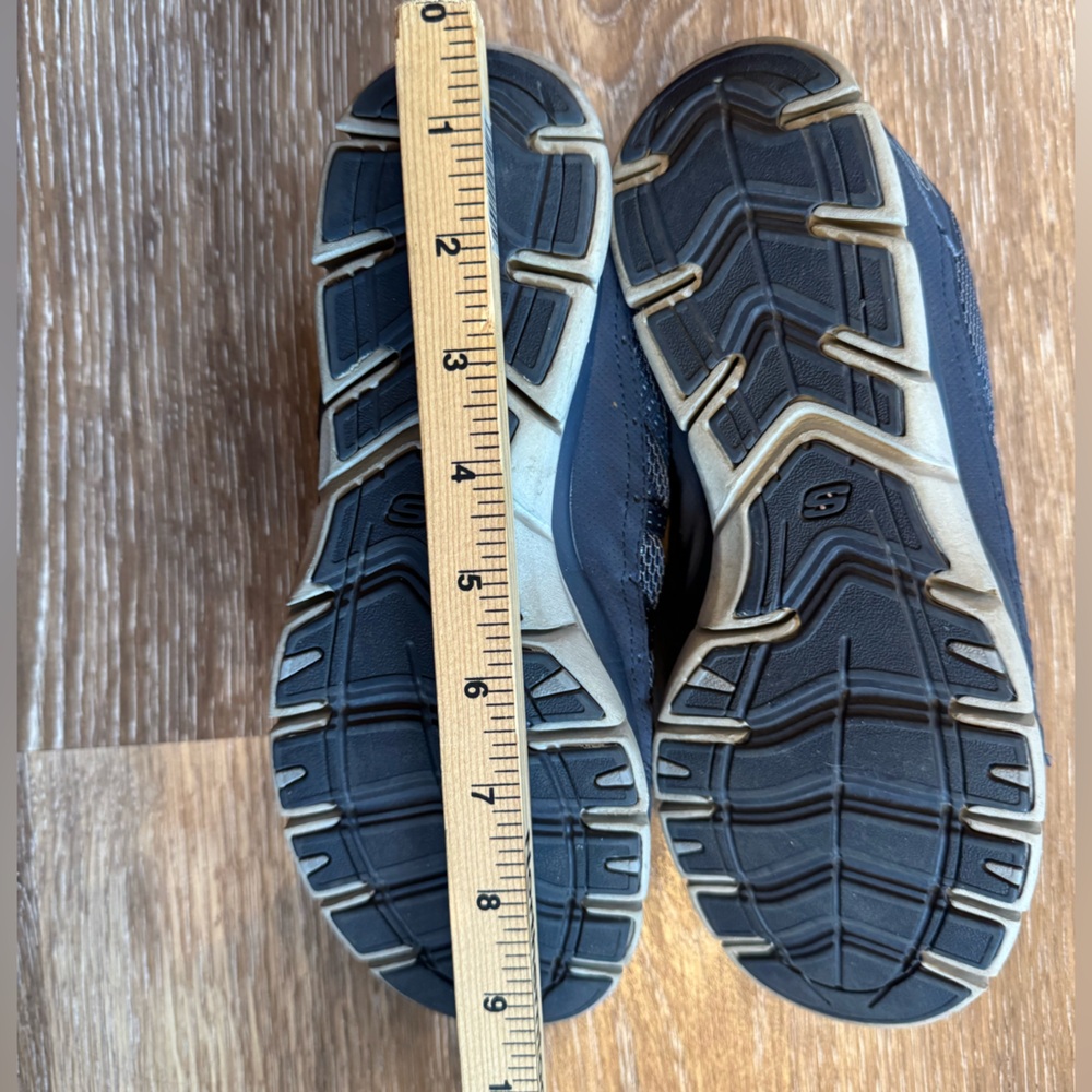 Skechers Air Cooled Memory‎ Foam Shoes  sz 9 - Picture 3 of 4